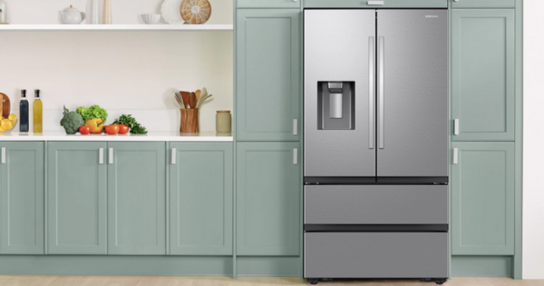 5 Largest Samsung Refrigerators of 2024 - Samsung RF31CG7400SR - Above the Fold Image 