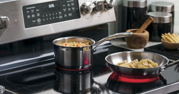 Smooth Top Electric Range Pros Cons_GE Profile PB930SLSS