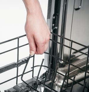 Dishwasher Racks_ Fold Down Tines_GE Cafe CDT865SMJDS