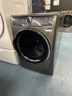 Electrolux ELFE7637AT  Electric Dryer 2