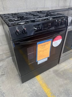 Frigidaire FCFG3062AB Gas Range