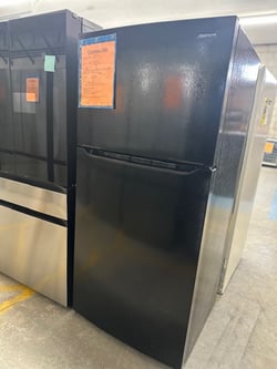 Frigidaire FFTR1814WB Top Freezer Refrigerator