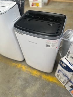 Frigidaire FHPW122AC1 Portable Air Conditioner