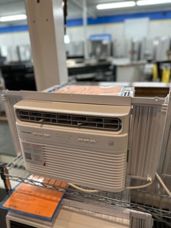 Frigidaire FHWC054WB1 Air Conditioner-1