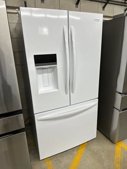 Frigidaire FRFS2823AW French Door Refrigerator