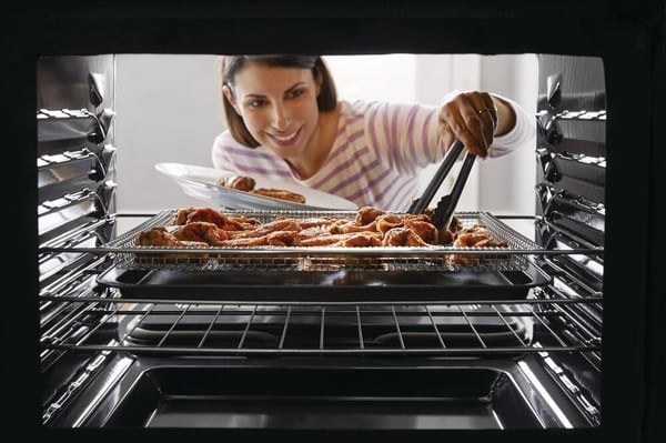Frigidaire Stove with Air Fry - Air Fryer Tray Lifestyle Image