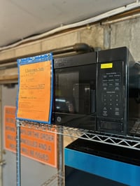GE JES1657DMBB Countertop Microwave
