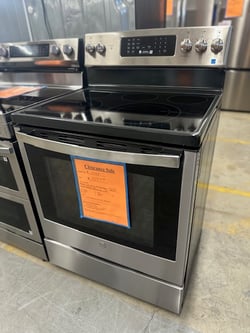 GE PB900YVFS Electric Range
