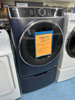 GE PFD87ESPVRS Electric Dryer & GFP1528PNRS Pedestal