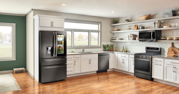 LG Black Stainless Steel Appliances - 2023 Reviews - LG LRGL5825D - Above the Fold Image