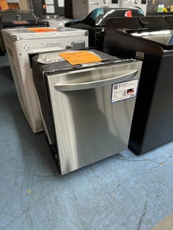 LG LDTS5552S Dishwasher-1