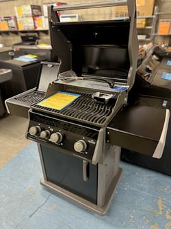 Napoleon RXT425SIBPK1 Gas Grill