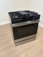 Samsung NSG6DG8700SR Gas Range - Serial 0LN17DAYC00334 - 4_20_2026 - Main Photo