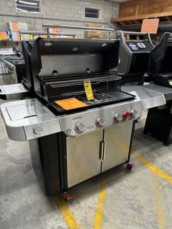 Weber 36400001 Gas Grill-1
