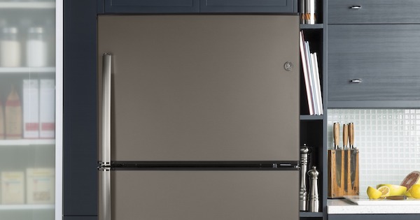 Top Freezer Refrigerator Reviews - Frigidaire vs GE