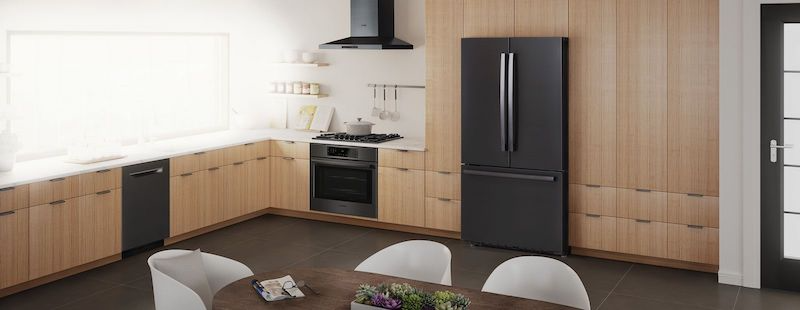 https://blog.bellinghamelectric.com/hubfs/Bosch%20Black%20Stainless%20Steel%20Appliances%20Vent%20Hood%20Wall%20Oven%20Dishwasher.png